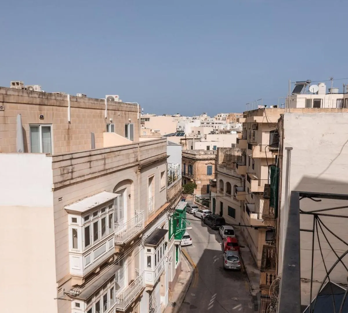 Larger Than Usual 3Bd Apartment Sliema Malta