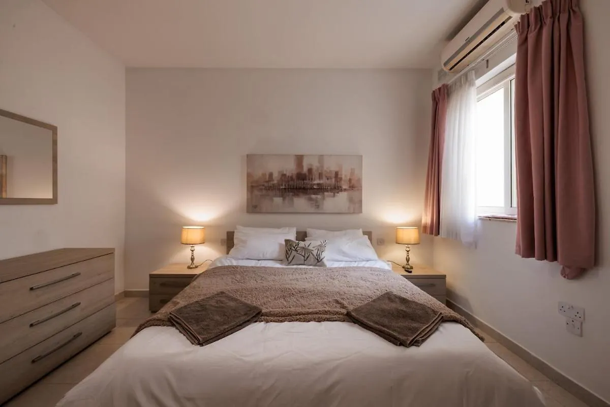 Larger Than Usual 3Bd Apartment Sliema