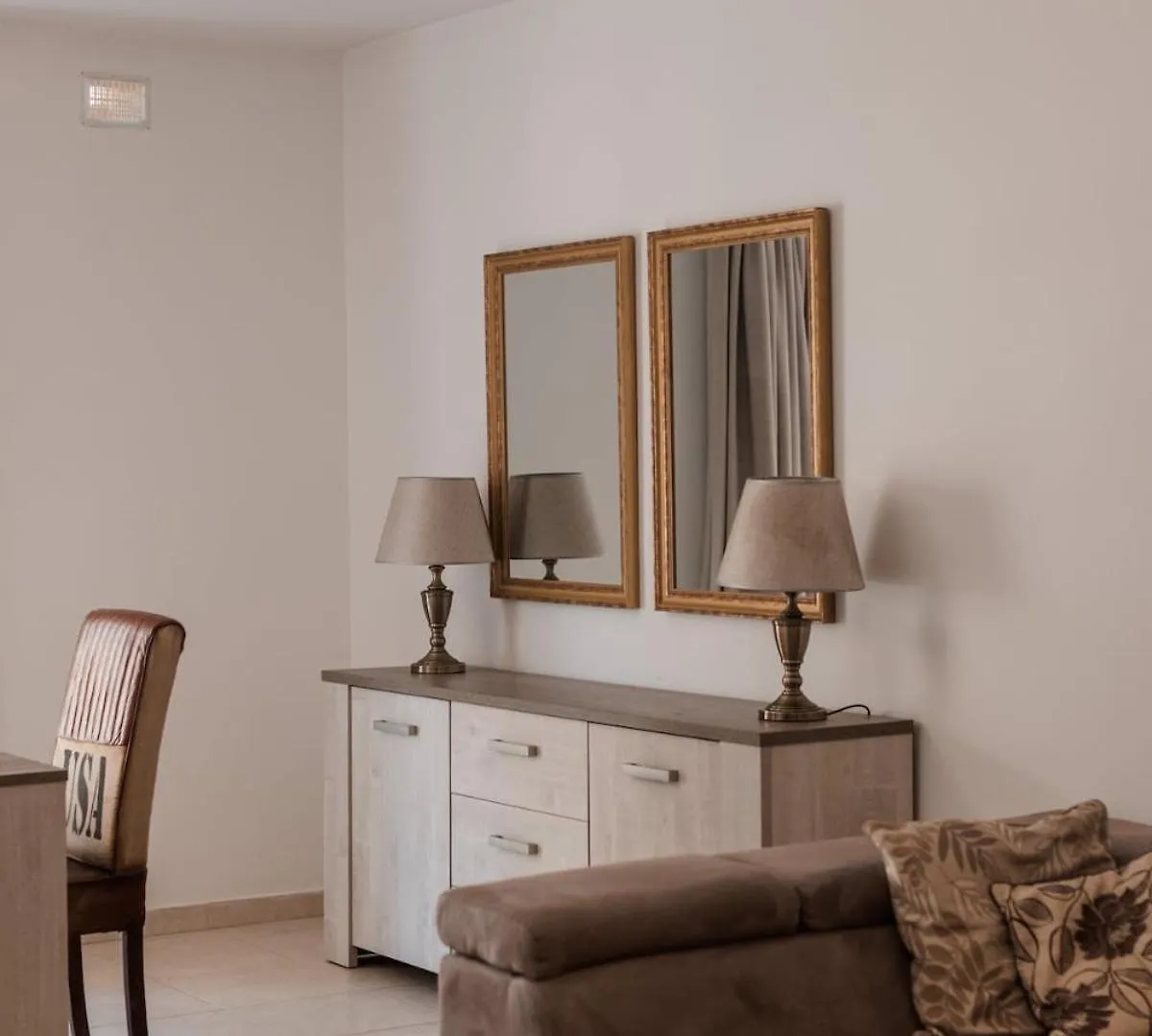 Larger Than Usual 3Bd Apartment Sliema Malta